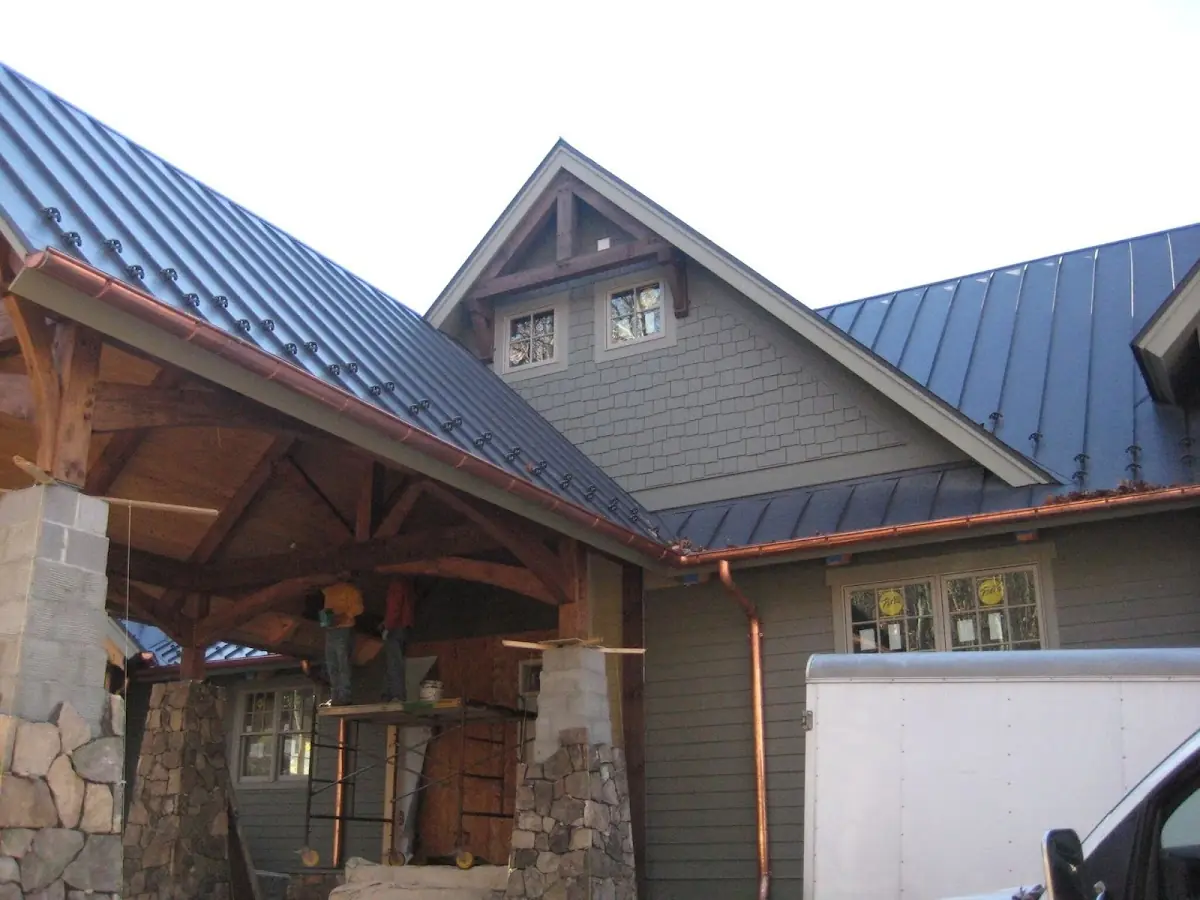 Craftsman Roofing team delivering quality roofing work in Kastle Estates